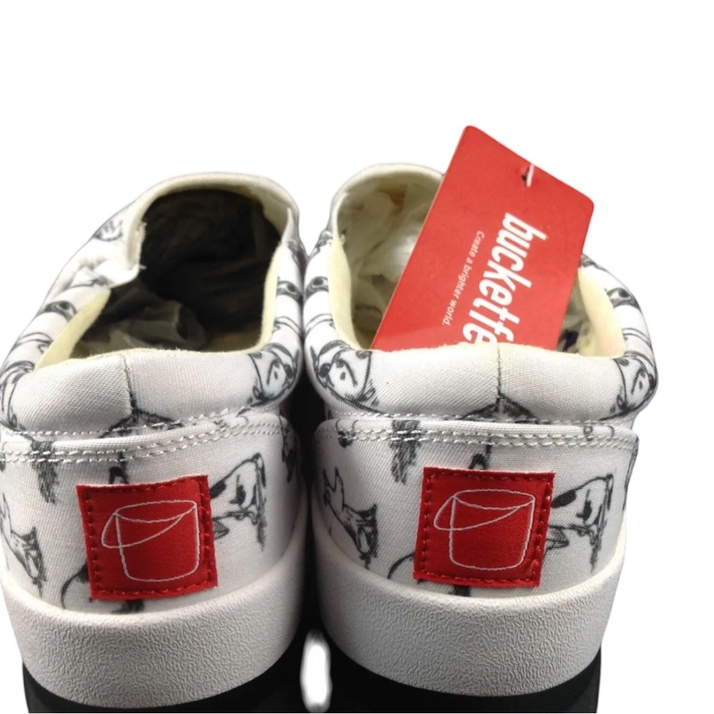 Bucket Feet Artist Designed - Picture 2 of 10